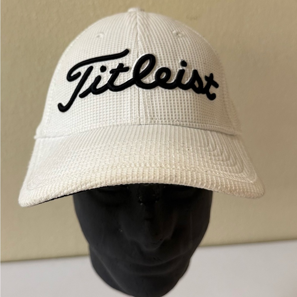 Titleist Classic White Hat